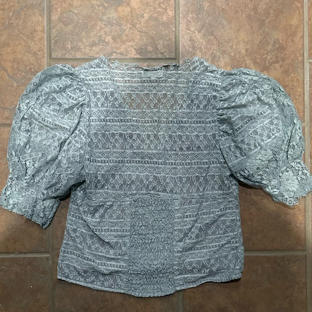 Buckle Gimmicks Lace Blouse